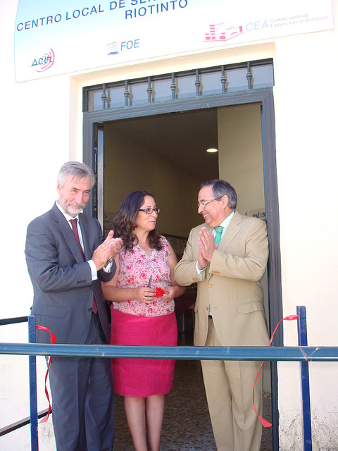 Rosa inaugura Ctro. Serv. Avanzados a empresas-Fot.J.CH.Q-.22.07.11.jpg (8)