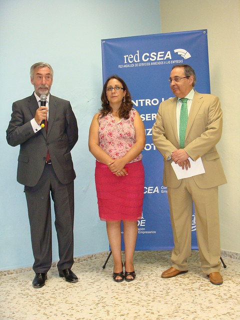 Rosa inaugura Ctro. Serv. Avanzados a empresas-Fot.J.CH.Q-.22.07.11.jpg (14)