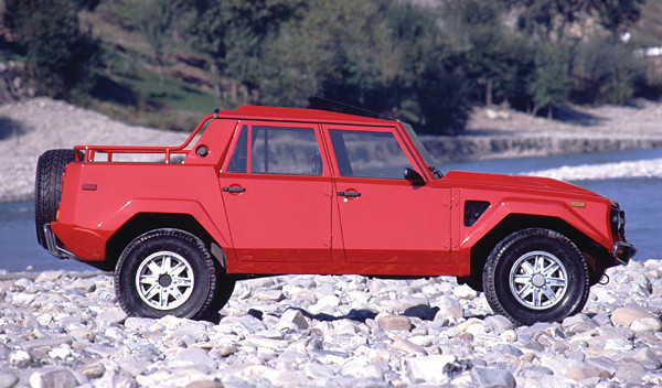 cinco_pick-up_mas_potentes_lamborghini_lm002