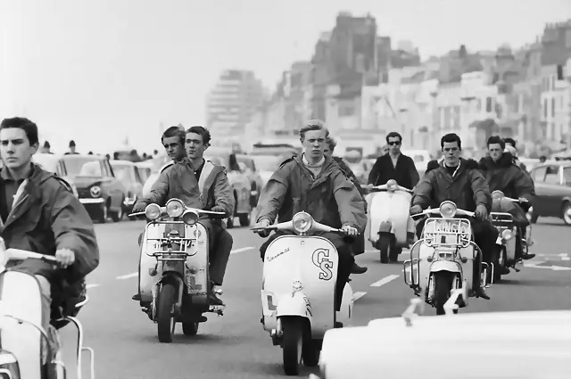The-scooterist-52 The-scooterist-52
