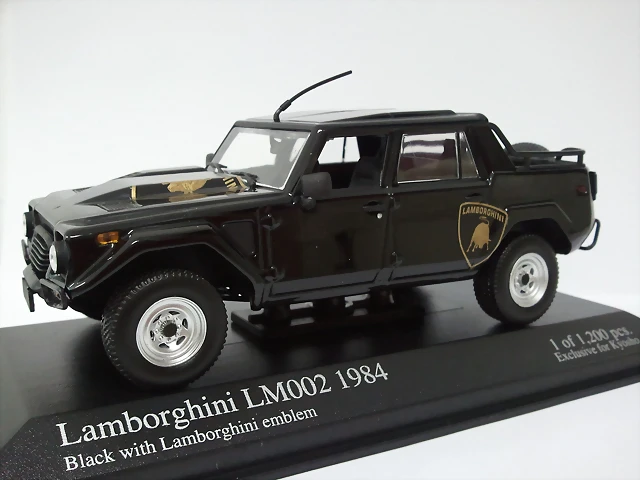 Lamborghini LM002