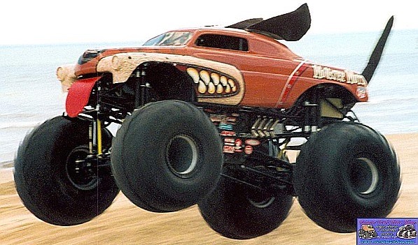 2004s 3 Monster Mutt real3