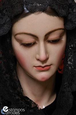 La Virgen del Triunfo de Almuñecar de mantilla