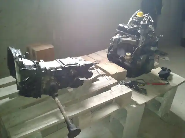 motor y caja separados