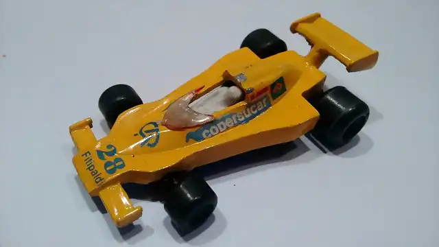 F1 Copersucar FD-4 ruedas B