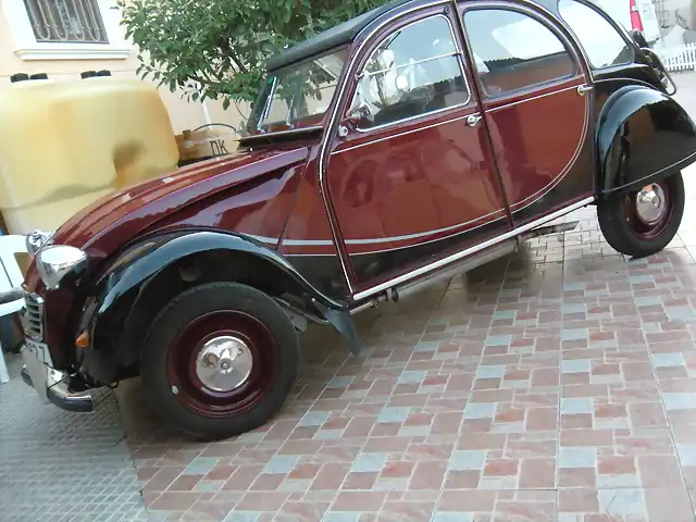 CHARLESTON 2CV 003