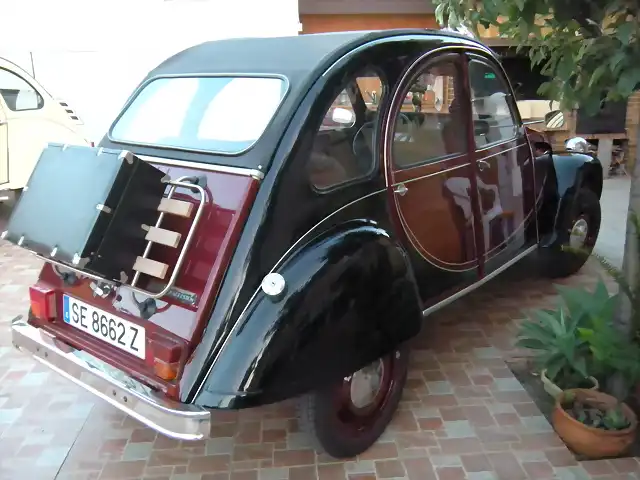 CHARLESTON 2CV 001