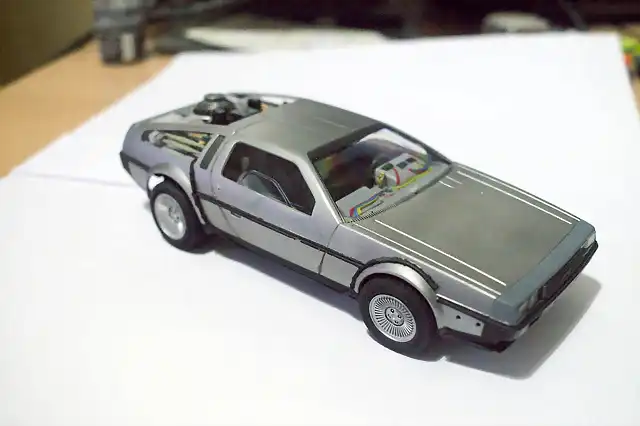 Delorean-29