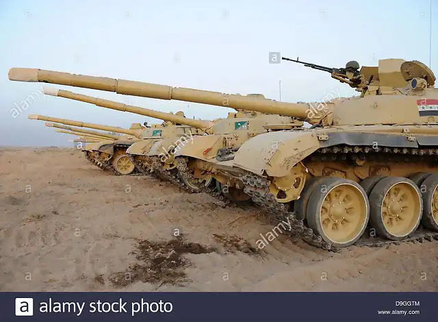 tanques-t-72-iraquies-de-brigada-del-ejercito-iraqui-d9ggtm