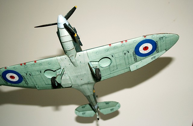 SPITFIRE MK (9)