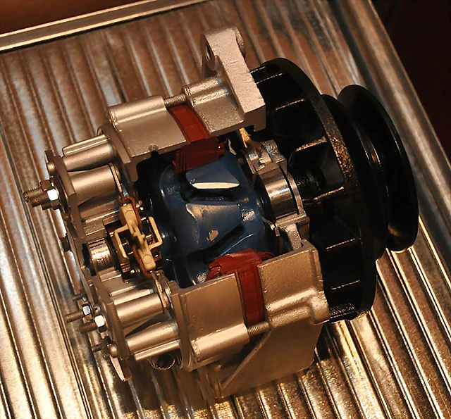 Alternator_(cut-away)_(02)_1 Alternator_(cut-away)_(02)_1
