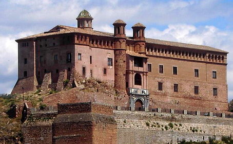 Castillo-papa_luna Castillo-papa_luna