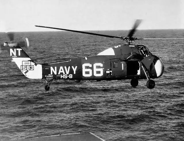 03 foro Sikorsky_HSS-1_Seabat_of_HS-8_in_flight_1962