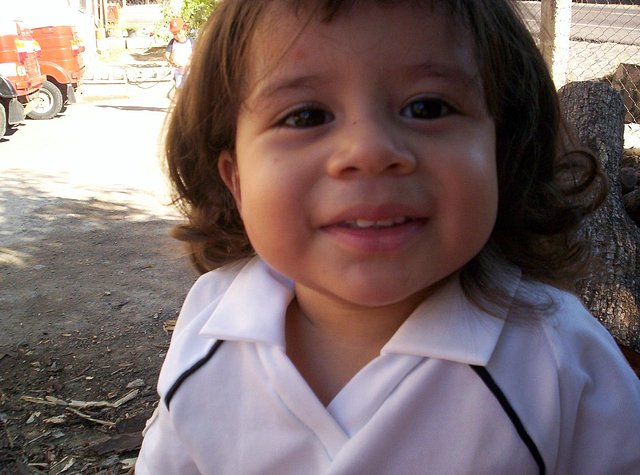 Helen, una niña muy linda Helen, una niña muy linda