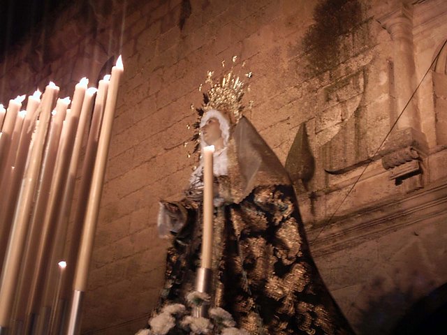 Paso de la Virgen Dolorosa.