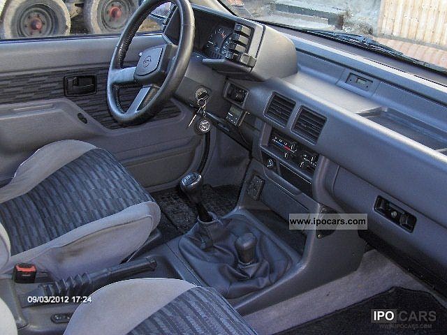 opel__frontera_2_3_td_1993_3_lgw