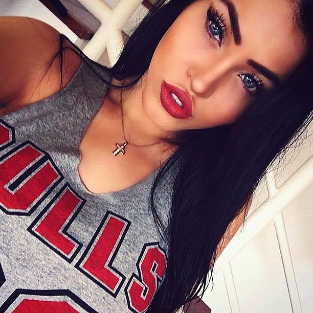 (claudiaalendeuncut)12930770_1723039947975570_961791689_n (claudiaalendeuncut)12930770_1723039947975570_961791689_n