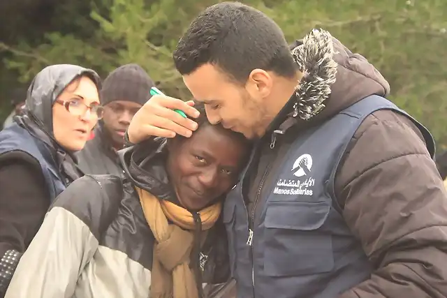 MUNDO UNICO y Asoc. Marroqui ayuda a inmigrantes subsaharaianos-febrero 2015 2015.jpg (10)
