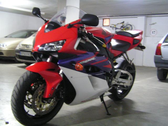 CBR 1000 RR