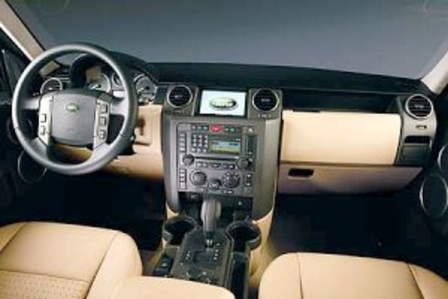 05discovery Interior