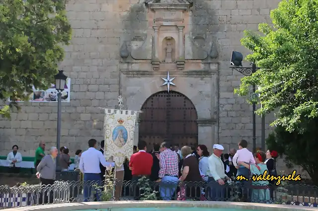 03, puerta de la iglesia, marca