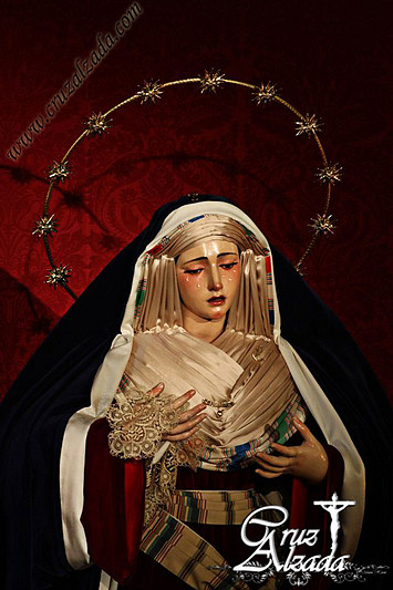 La Virgen de la Esperanza de la Trinidad de Sevilla