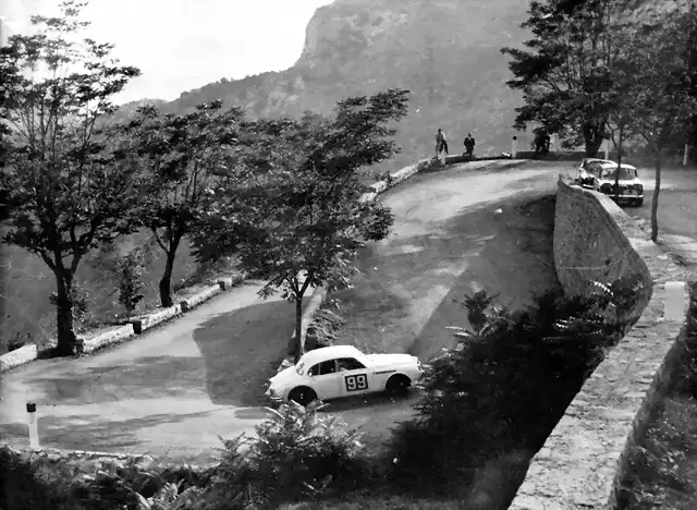 Jaguar Mk-II - TdF'62 - Barrier - Jourdain