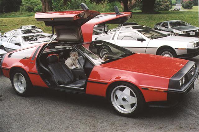 DeLorean_DMC-12-Article-25022012 (4)