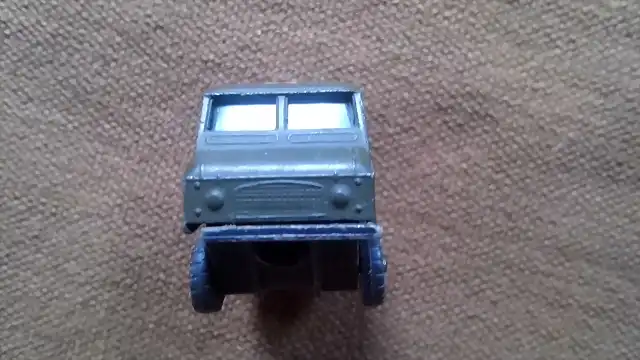 Land Rover FWC HUSKY (3)