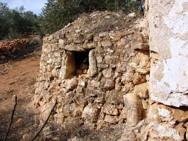 horno pegado al cortijo de la esquina