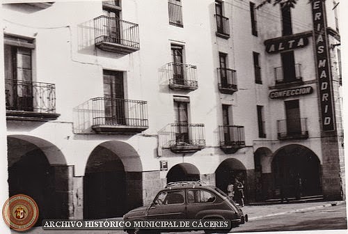 Caceres Pl. Mayor 1972 (1)