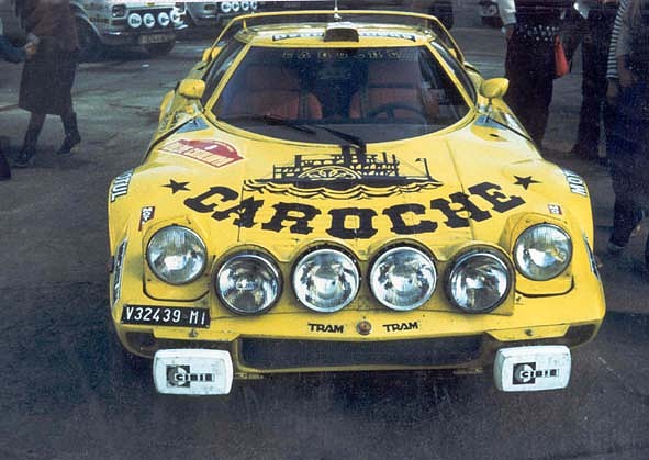stratos caroche