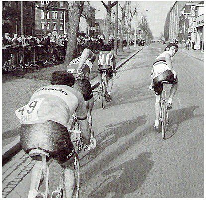 ROUBAIX 1975-R.DE VLAEMINCK-MERCKX-MARC DE MEYER-ANDRE DIERICKX.