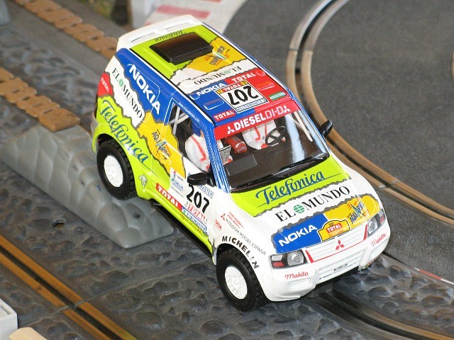 raid-2001-paris dakar-207-mitsubishi pajero-2288 raid-2001-paris dakar-207-mitsubishi pajero-2288