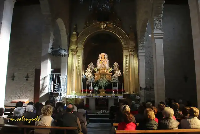 04, gente en la ermita, marca2