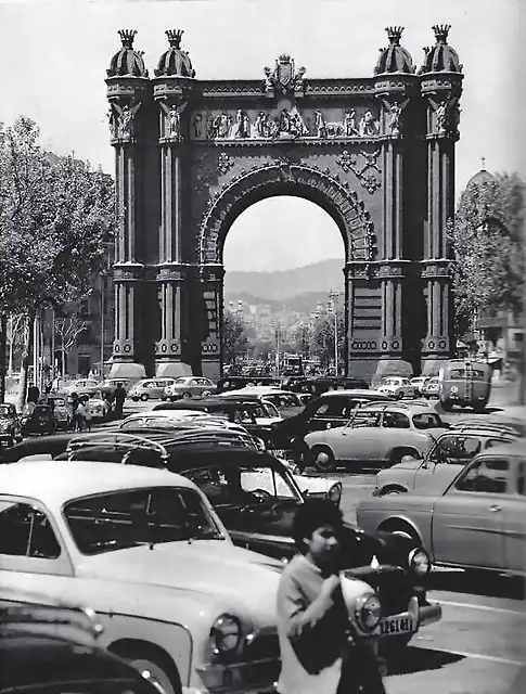 Barcelona P? Lluis Companys Arco del Triunfo (4)