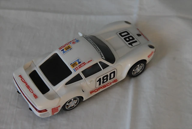 8315 Porche 959 lat der