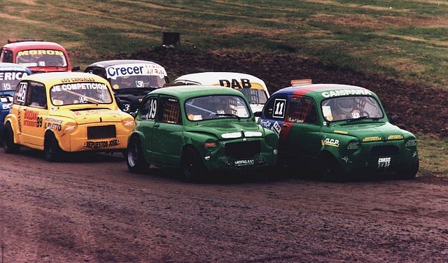 600 Carrera en circuito tierra