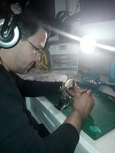 lo papa pintando monchitos