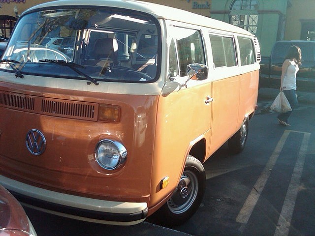 VW Bus