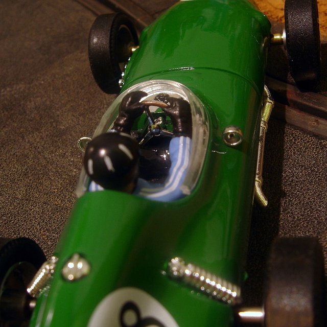 lotus 16 Hill