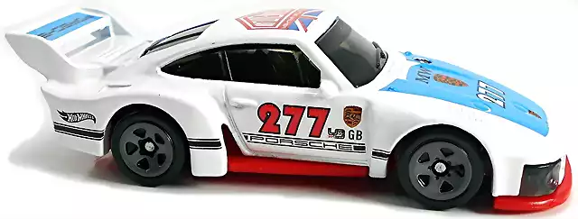 16 Porsche-935-b