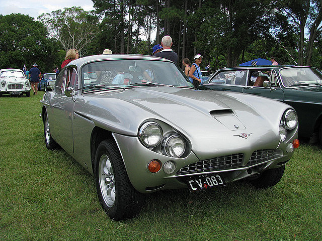 Jensen CV8 Jensen CV8