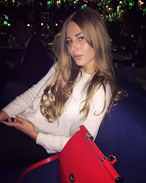 renata_calmish_2015-10-03_13-04-22 renata_calmish_2015-10-03_13-04-22