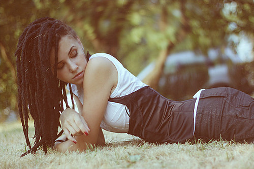 27809-25-chicas-con-rastas