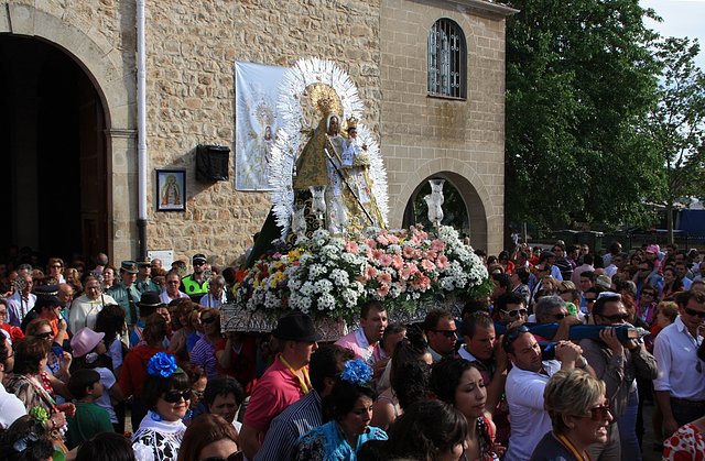 virgen en la puerta