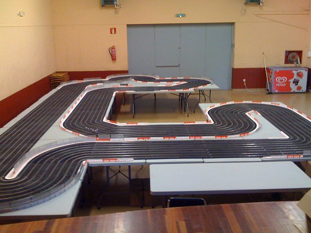 CIRCUIT 2