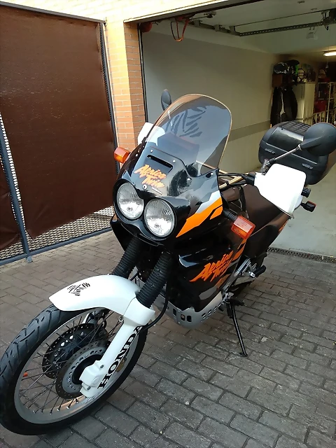 FRONTAL_IMG_20190722_204848 FRONTAL_IMG_20190722_204848