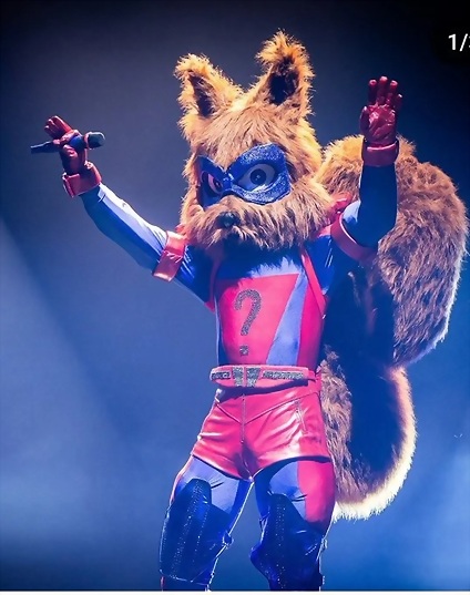 wout-van-aert-was-revealed-as-the-squirrel-in-the-belgian-v0-iupwj6gnaywd1 wout-van-aert-was-revealed-as-the-squirrel-in-the-belgian-v0-iupwj6gnaywd1