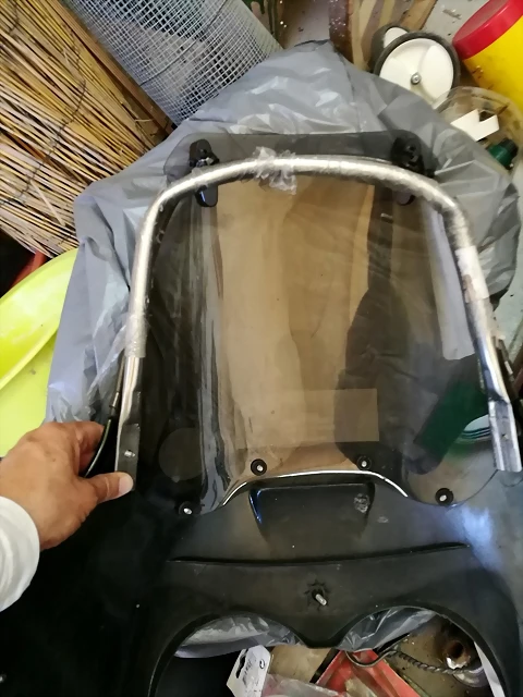9 9